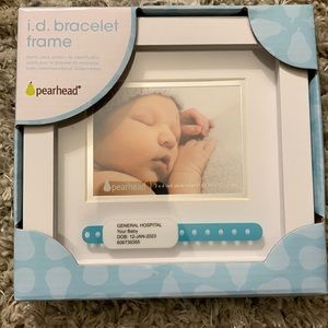 NIB, Baby I.d. Bracelet frame